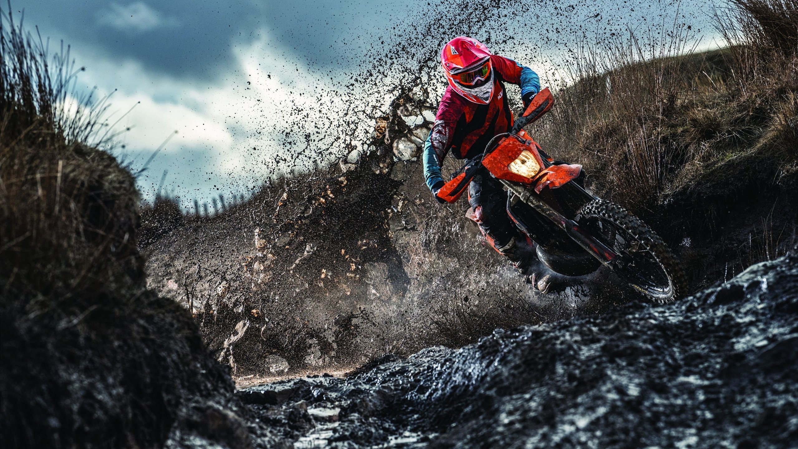 世界杯逆转大戏：英雄再现，奇迹归来！，世界杯瞬间